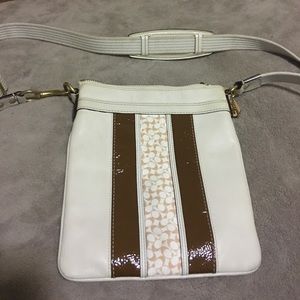 Coach crossbody Must Go make Offer !